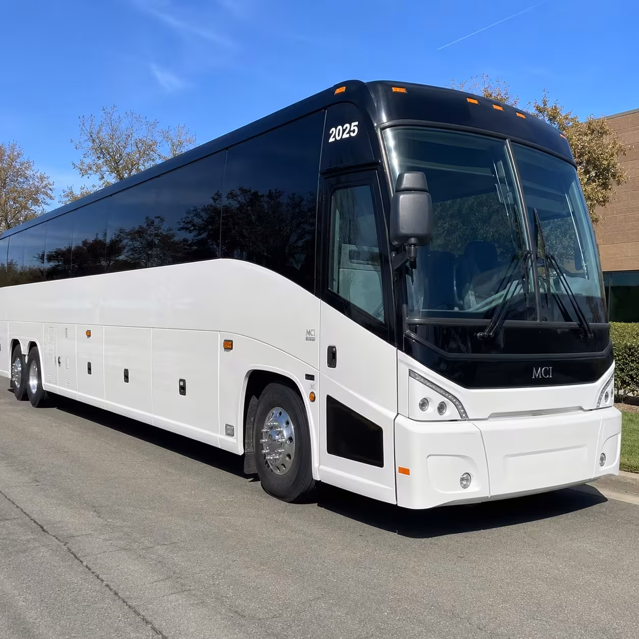 employee shuttle service in vacaville for corporate commuters