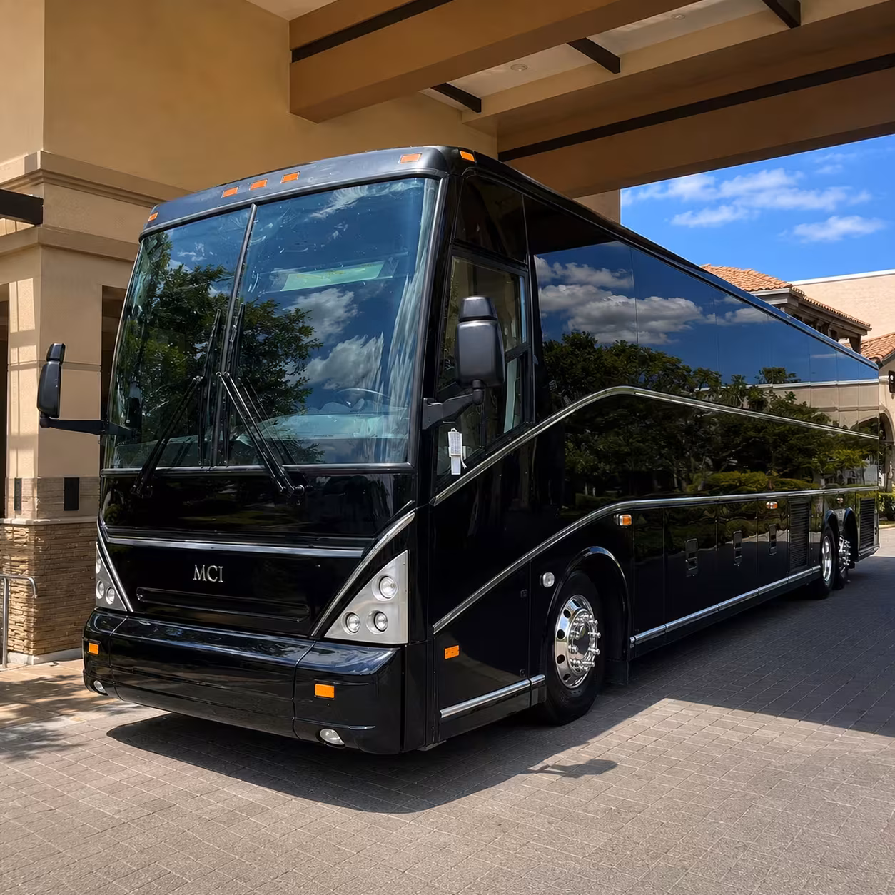 vacaville wedding shuttle buses for ceremonies and receptions